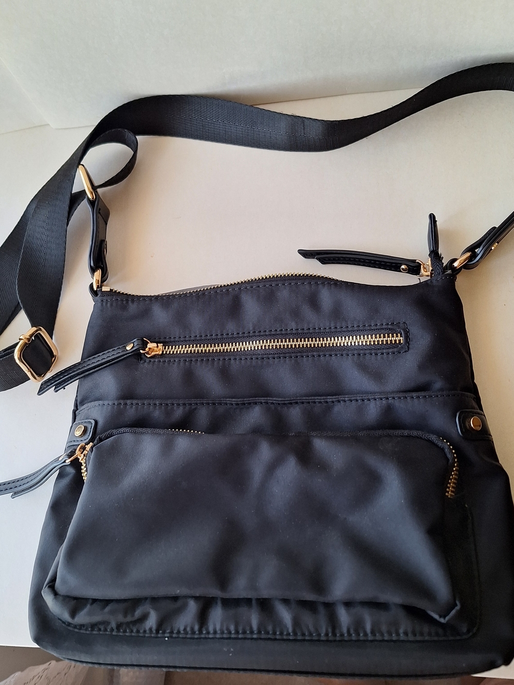 Urban Expressions Black Crossbody Bag with Gold Hardware